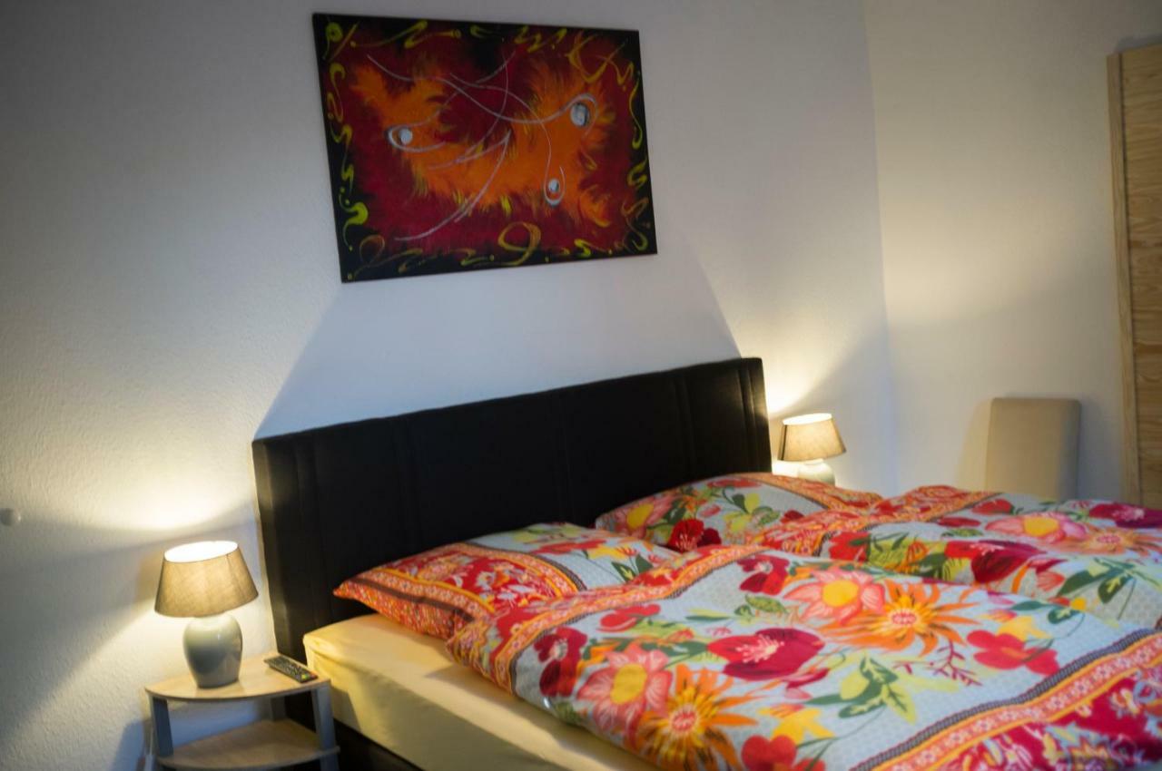 Appartamento Quadenhof Düsseldorf Esterno foto